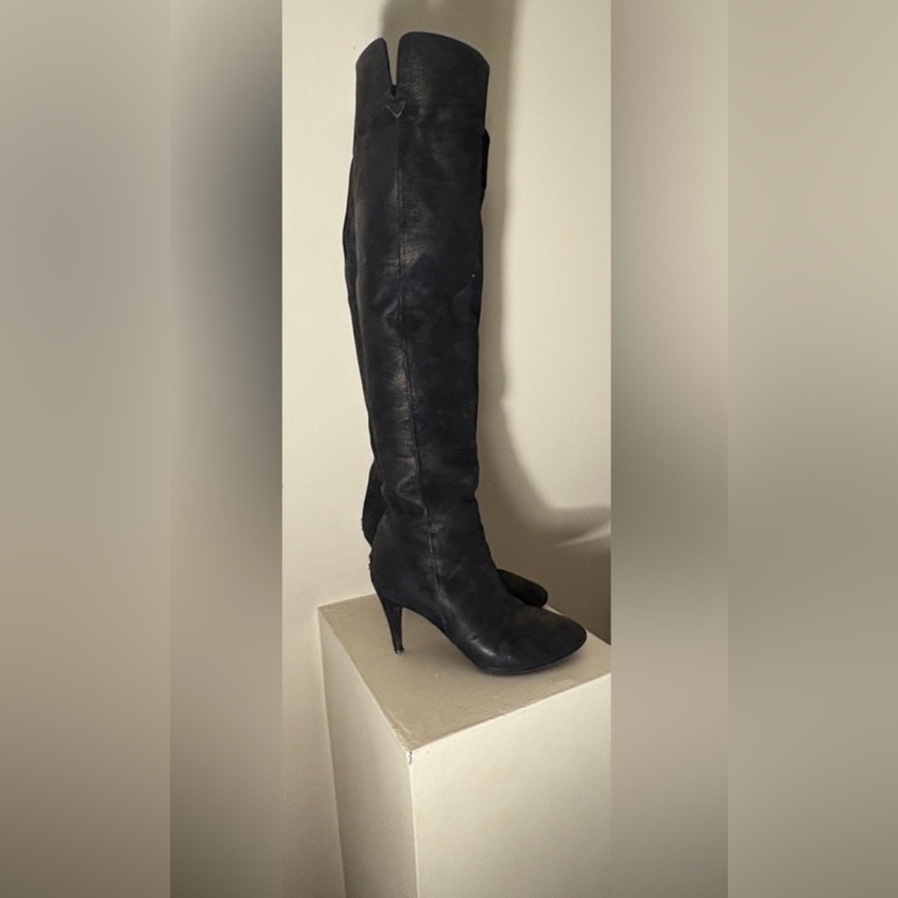 Vintage CHANEL Boots GORGEOUS